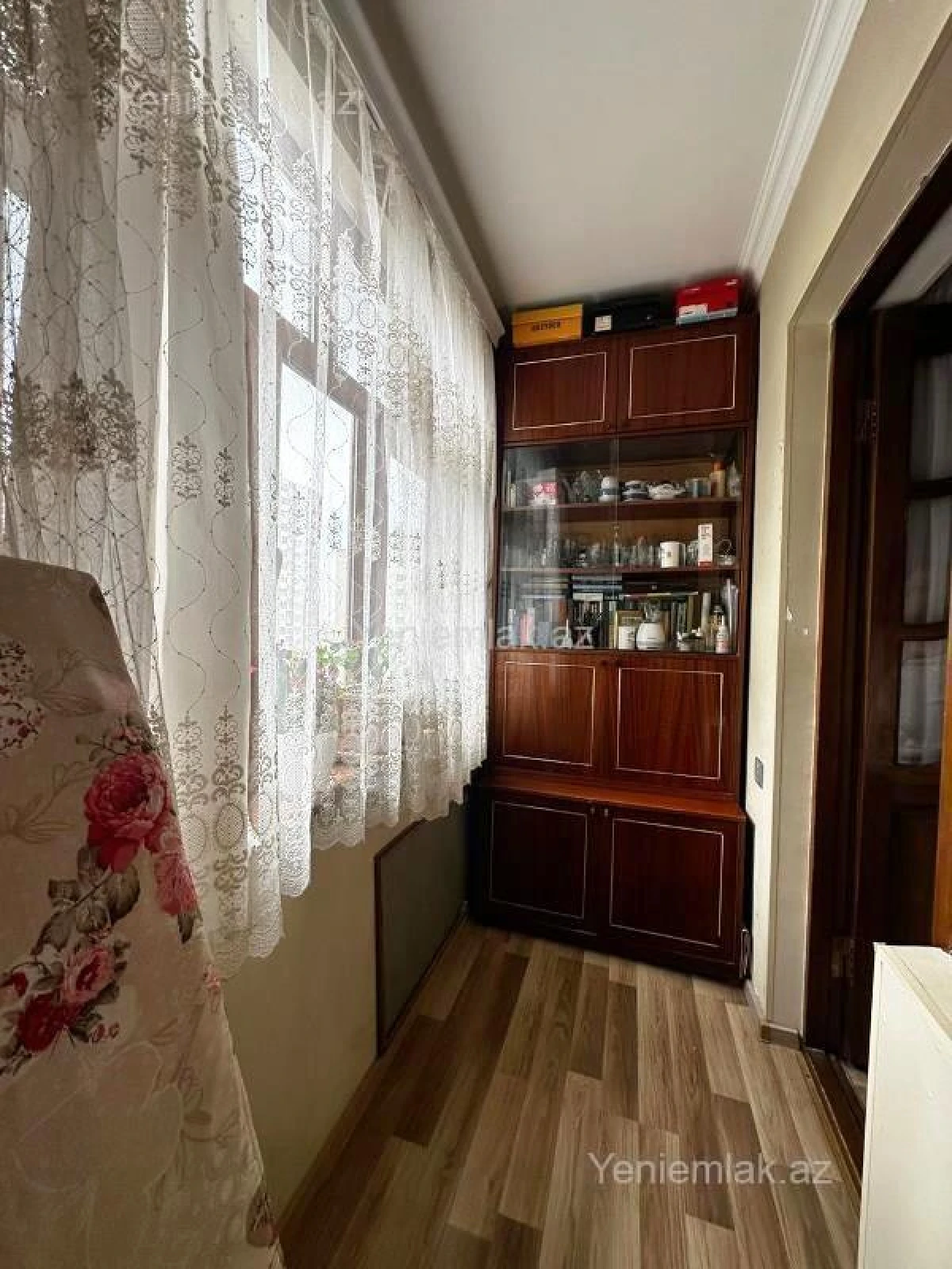 Satılır 3 otaqlı köhnə tikili 55 m²