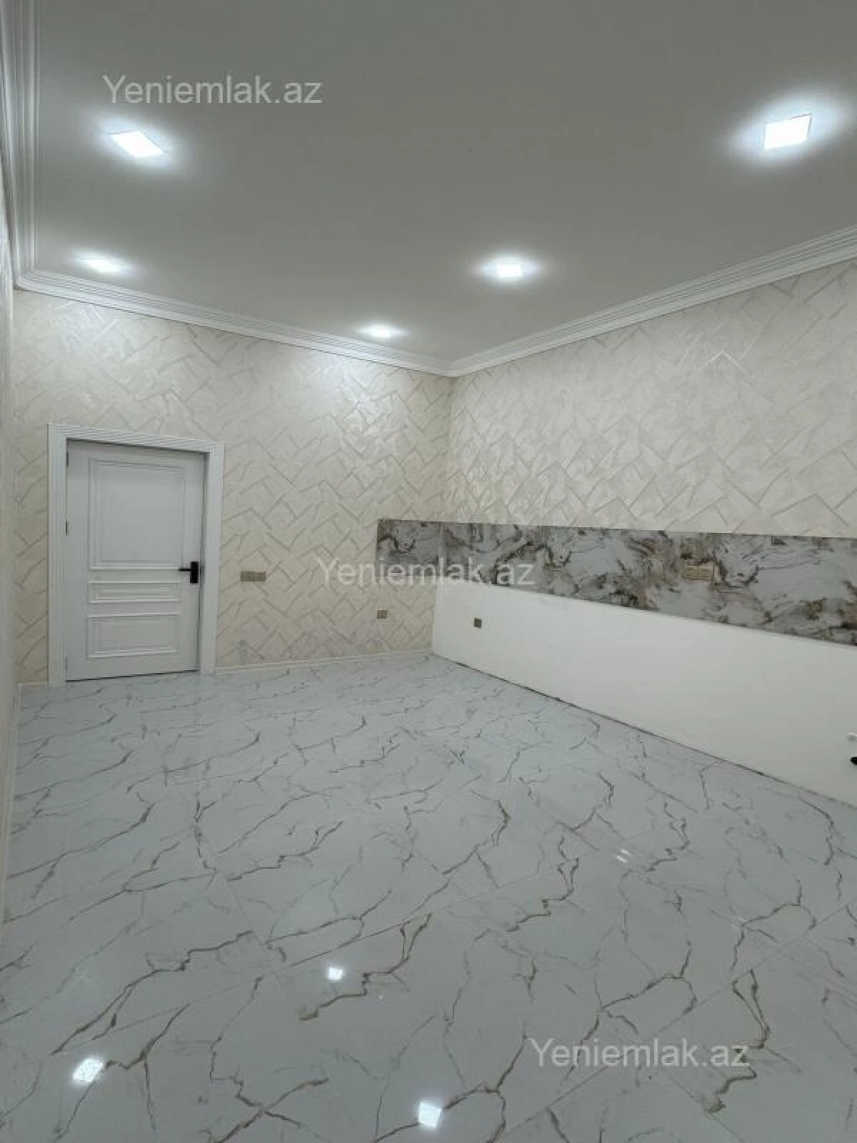 Satılır 2 otaqlı yeni tikili 50 m²