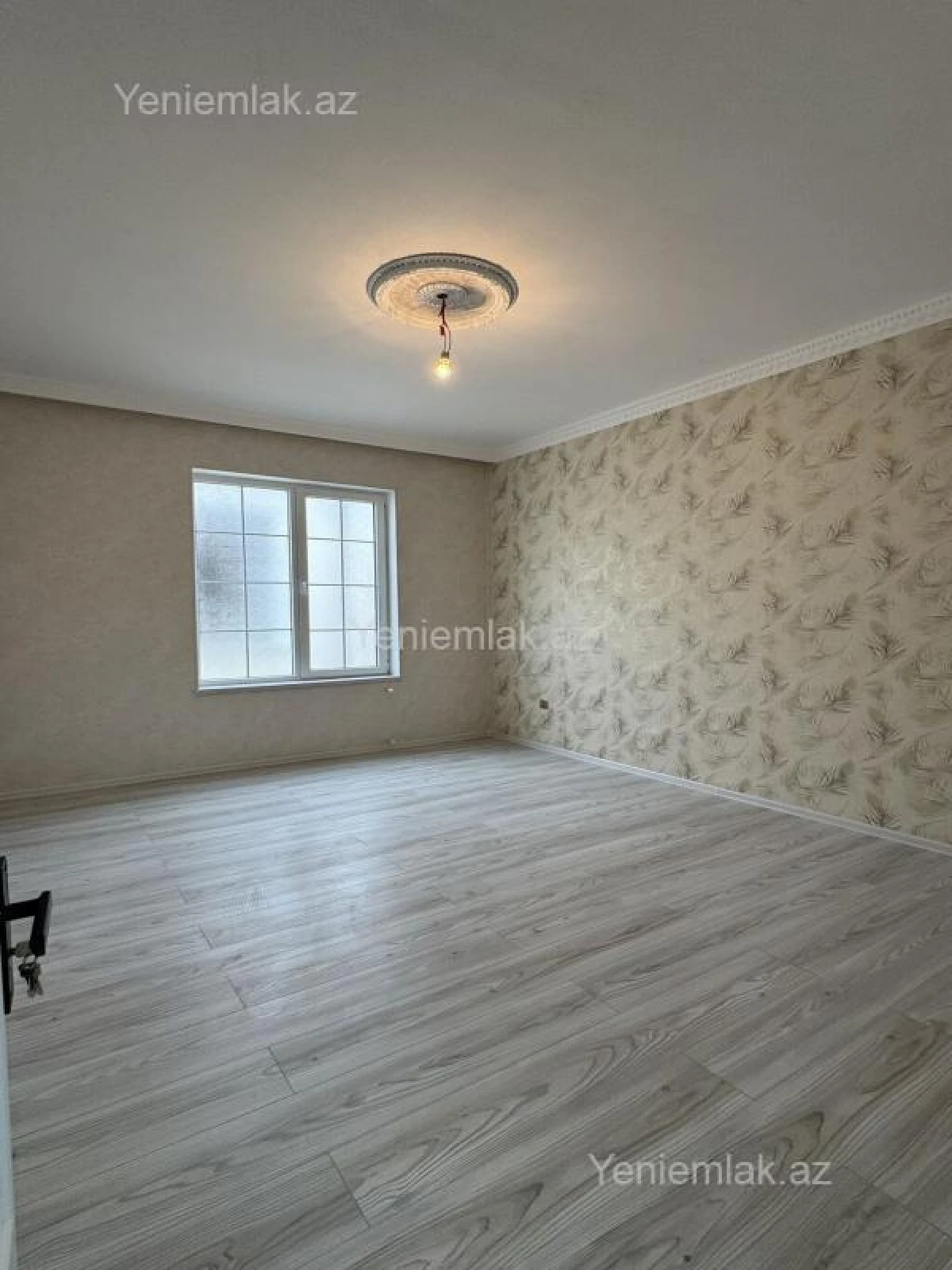 Satılır 2 otaqlı yeni tikili 50 m²