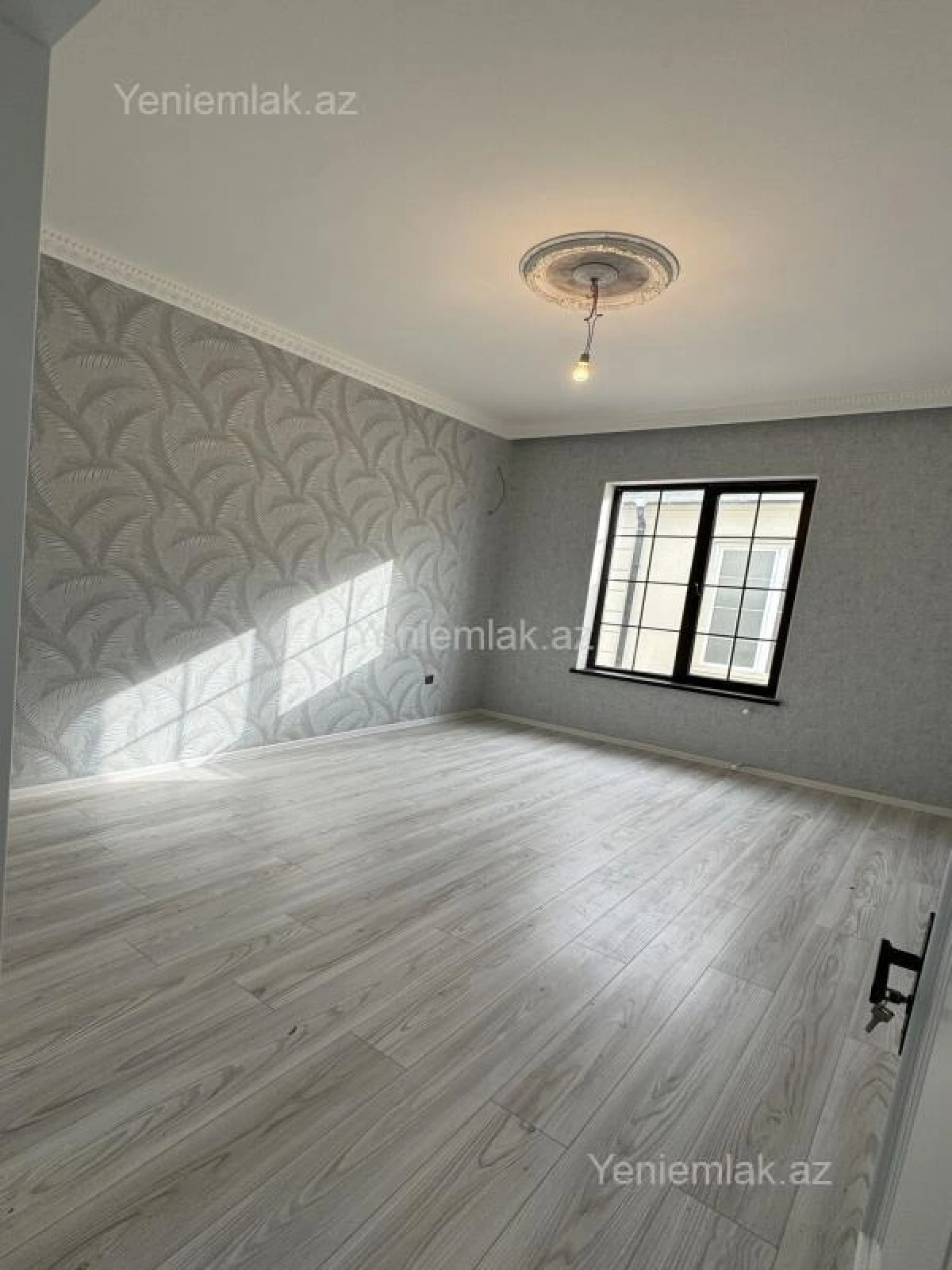 Satılır 2 otaqlı yeni tikili 50 m²