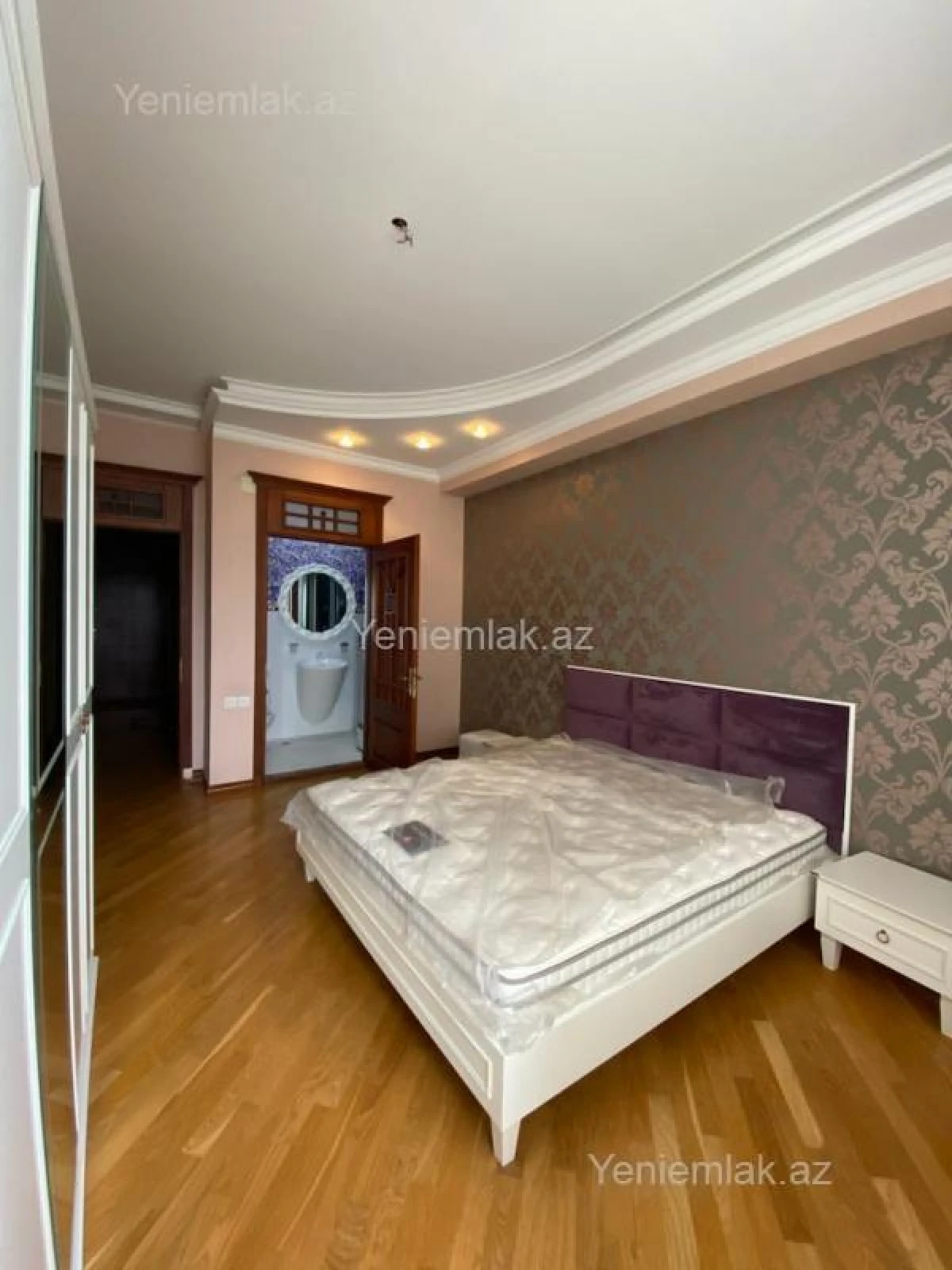 Satılır 3 otaqlı yeni tikili 145 m²