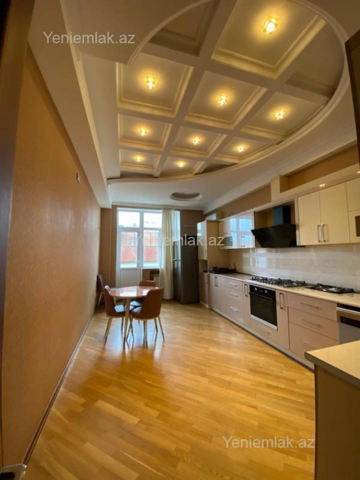 Satılır 3 otaqlı yeni tikili 145 m²