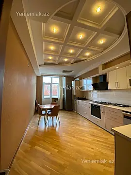 Satılır 3 otaqlı yeni tikili 145 m²
