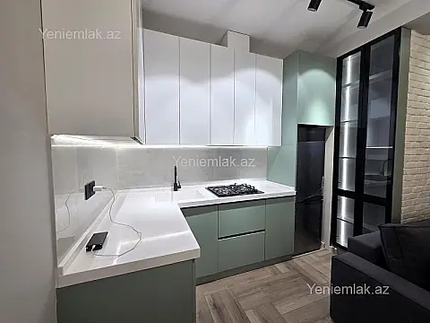 Satılır 3 otaqlı yeni tikili 85 m²