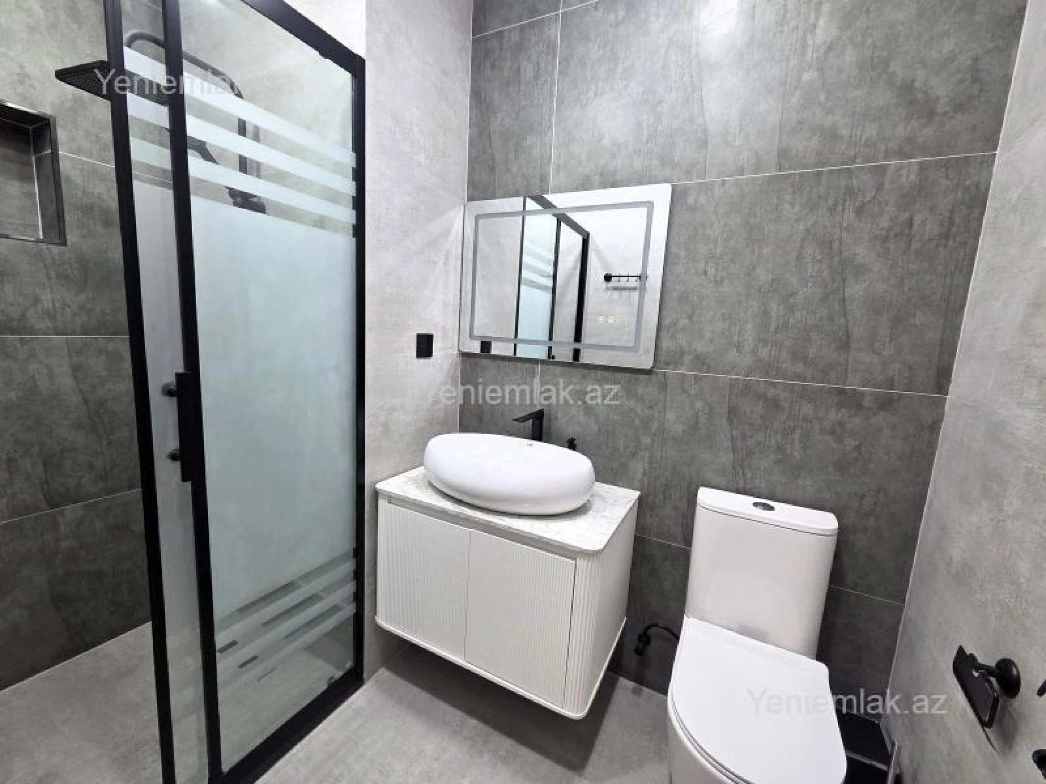 Satılır 3 otaqlı yeni tikili 85 m²