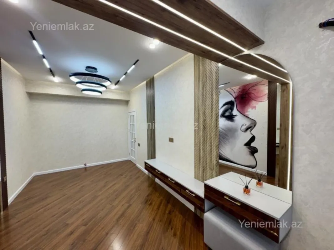 Satılır 2 otaqlı yeni tikili 84 m²