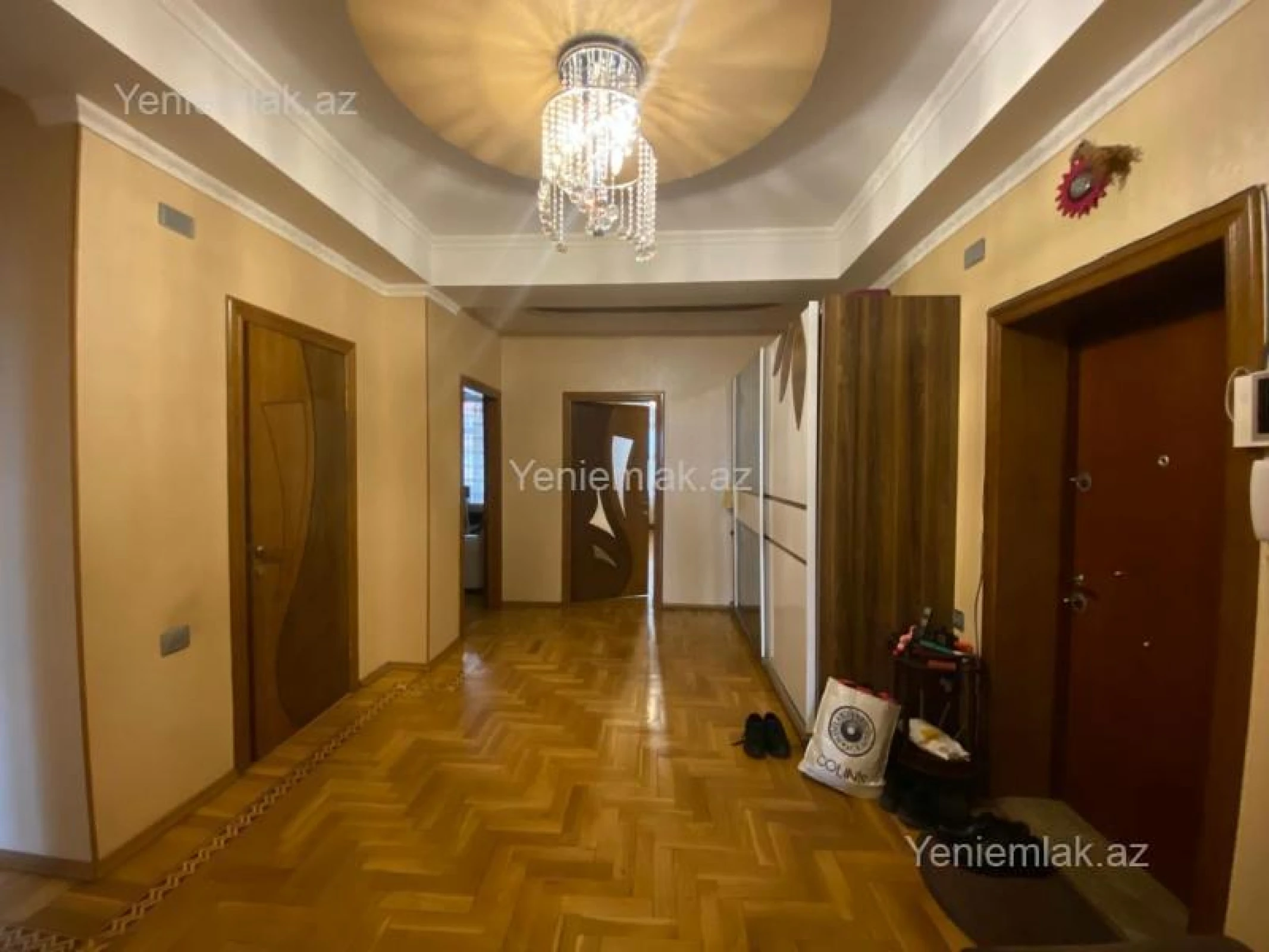 Satılır 3 otaqlı yeni tikili 125 m²