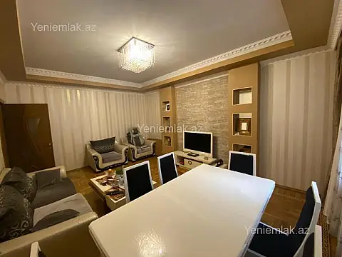 Satılır 3 otaqlı yeni tikili 125 m²