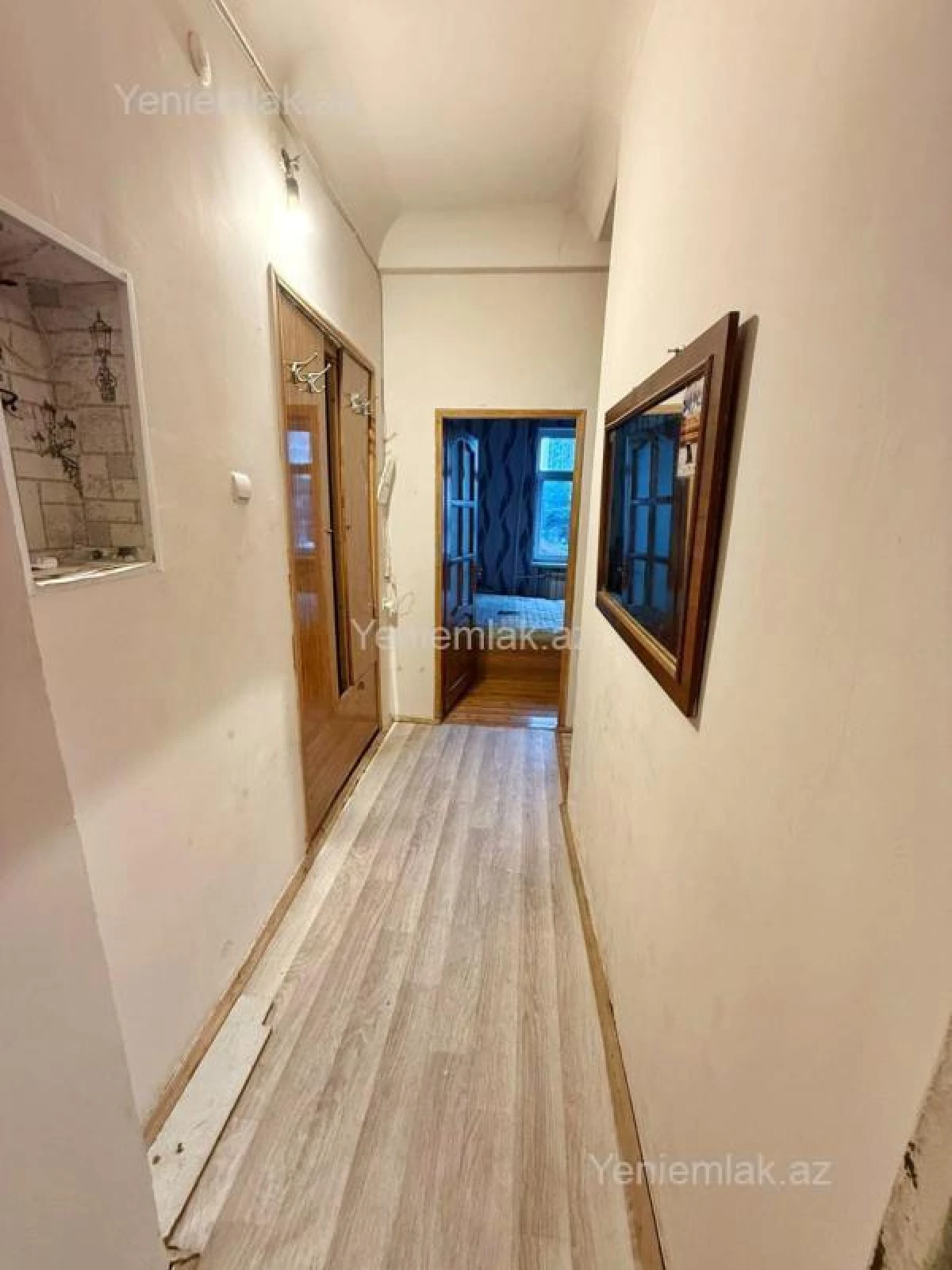 Satılır 2 otaqlı köhnə tikili 40 m²