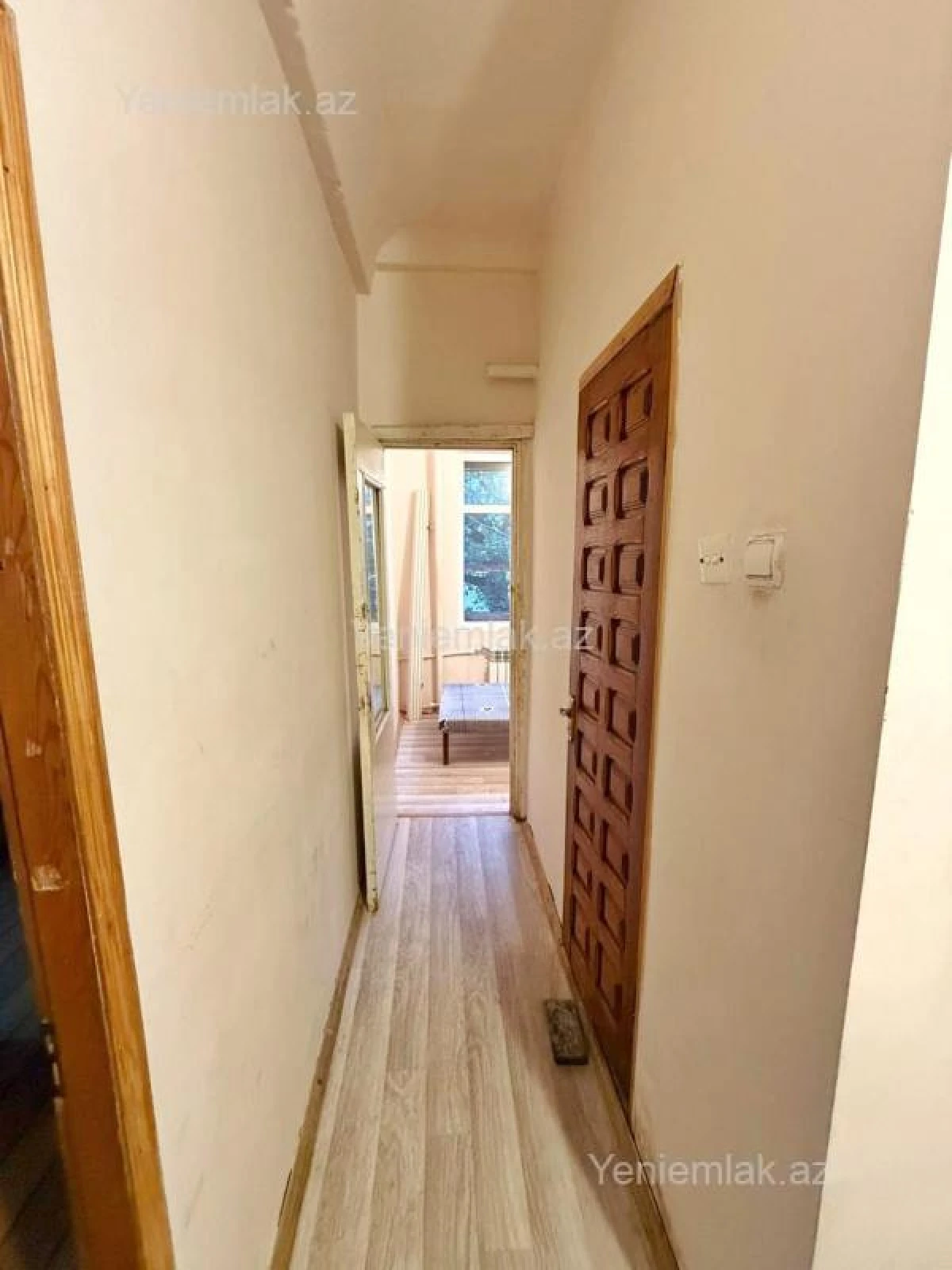 Satılır 2 otaqlı köhnə tikili 40 m²