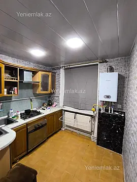 Satılır 1 otaqlı köhnə tikili 35 m²