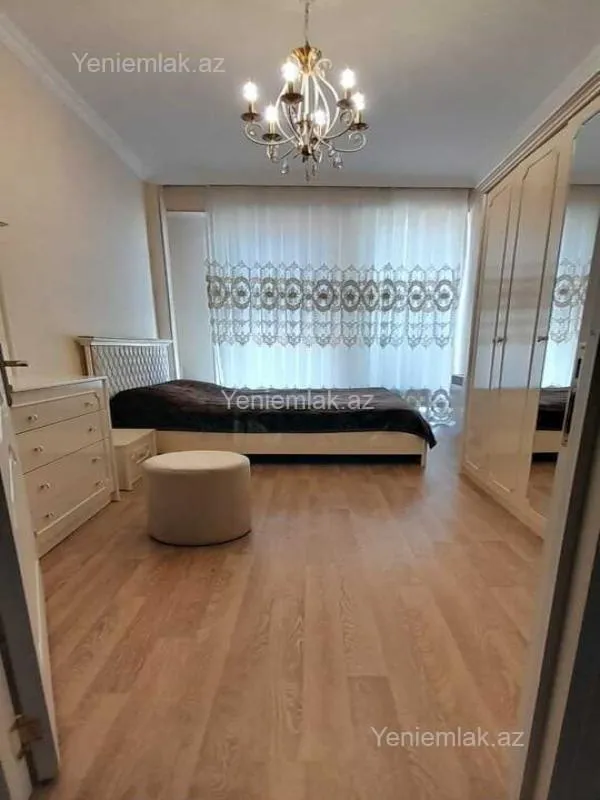 Satılır 3 otaqlı yeni tikili 101 m²