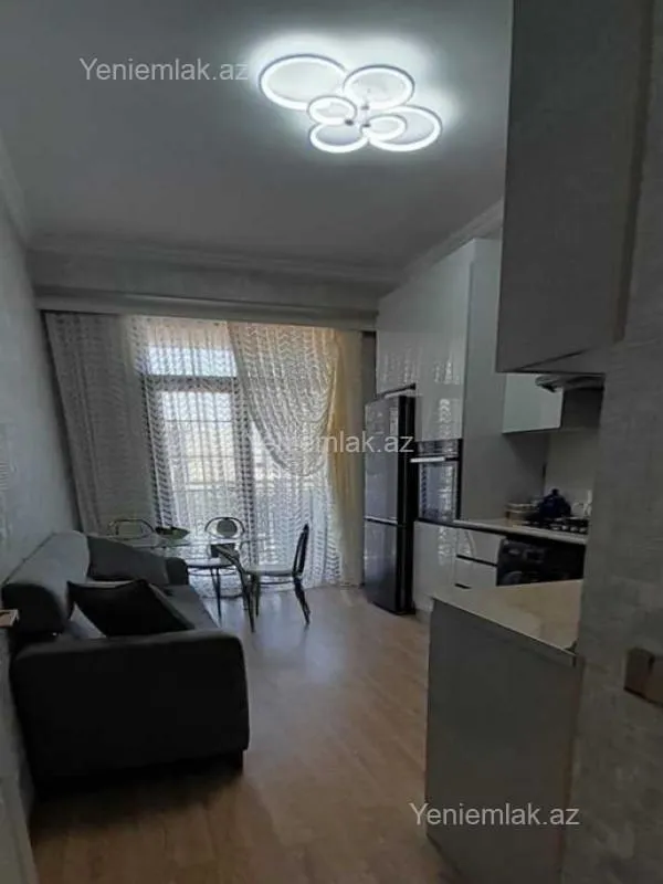 Satılır 3 otaqlı yeni tikili 101 m²