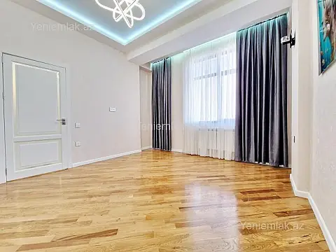 Satılır 3 otaqlı yeni tikili 127 m²