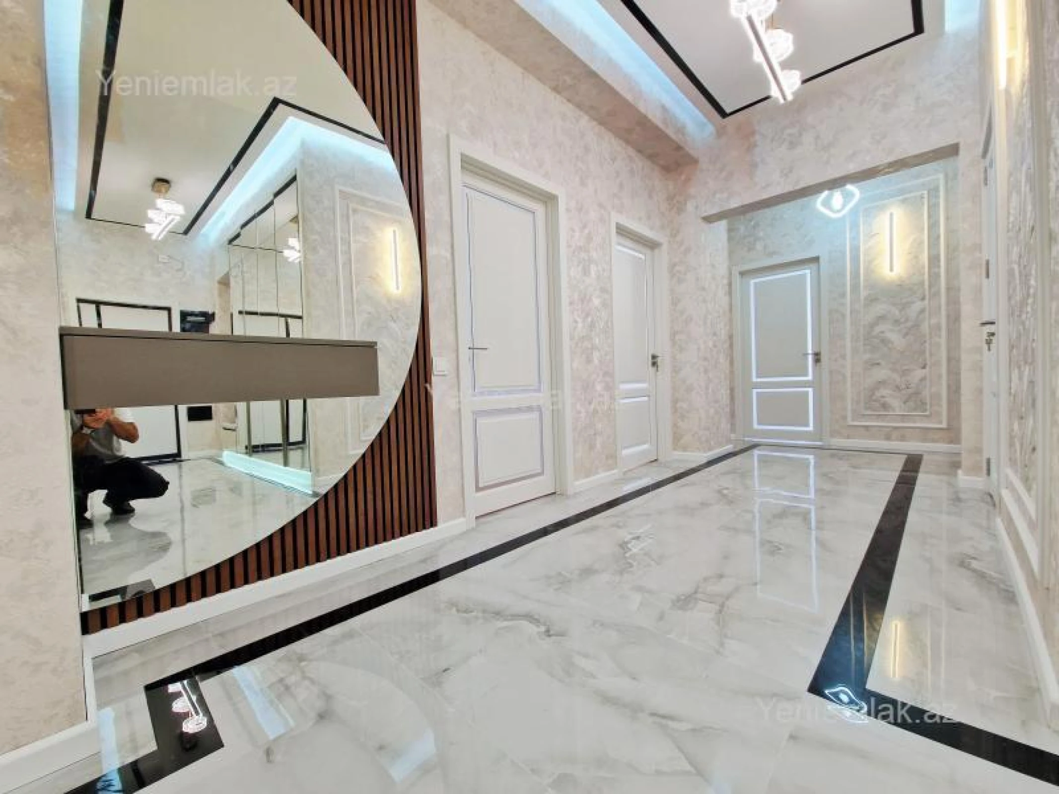 Satılır 3 otaqlı yeni tikili 127 m²