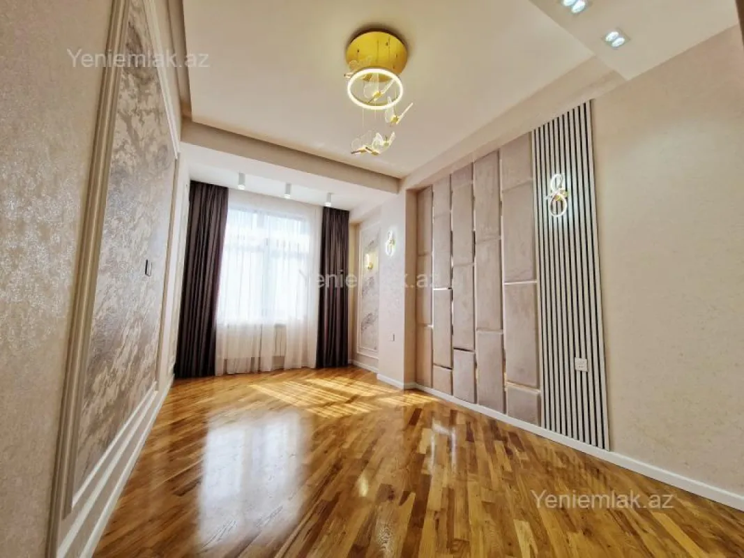Satılır 3 otaqlı yeni tikili 127 m²