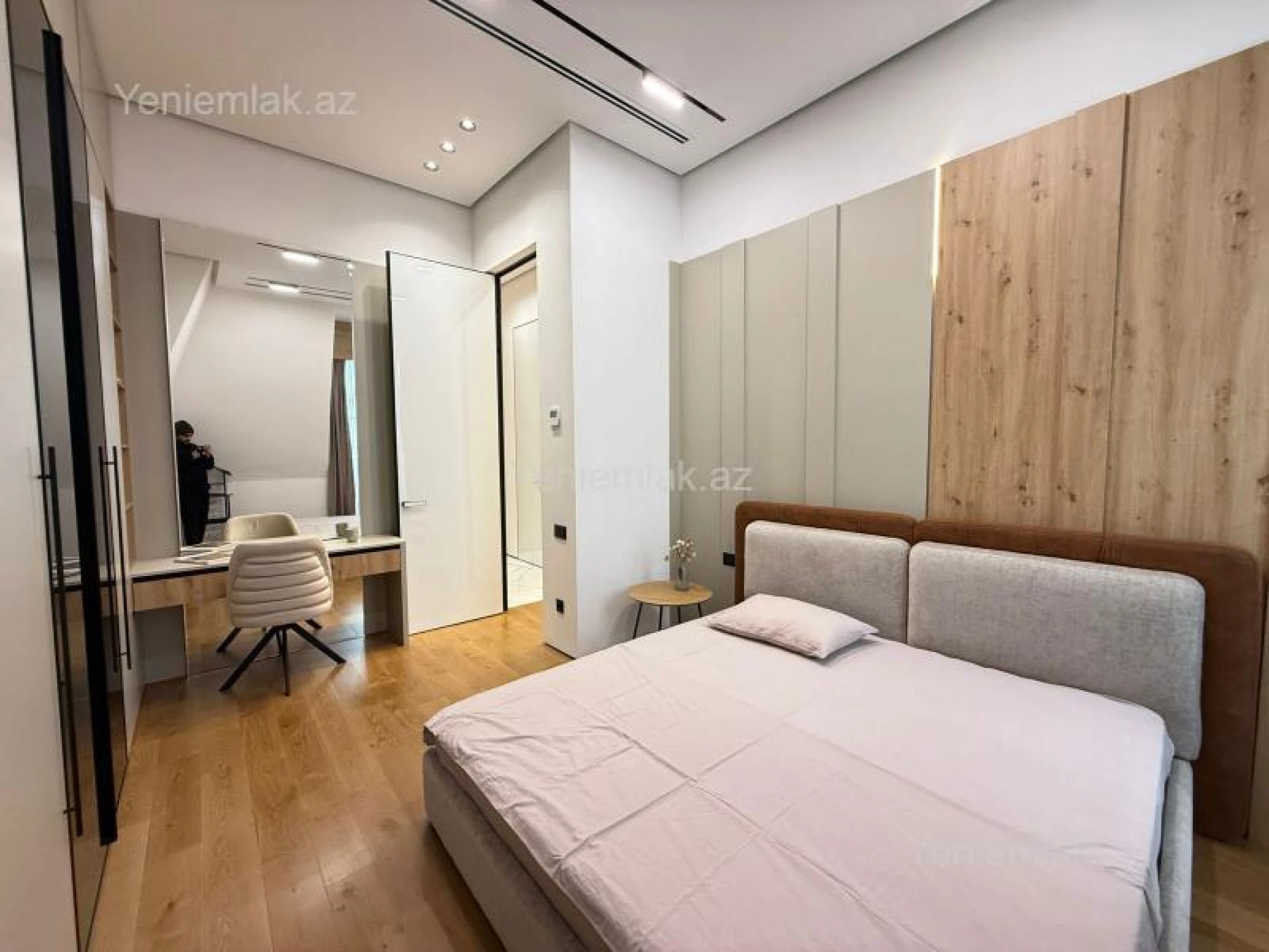 Satılır 2 otaqlı yeni tikili 62 m²