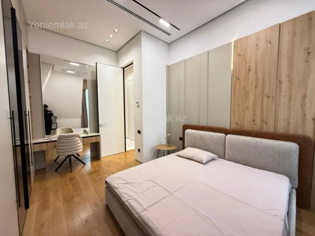 Satılır 2 otaqlı yeni tikili 62 m²