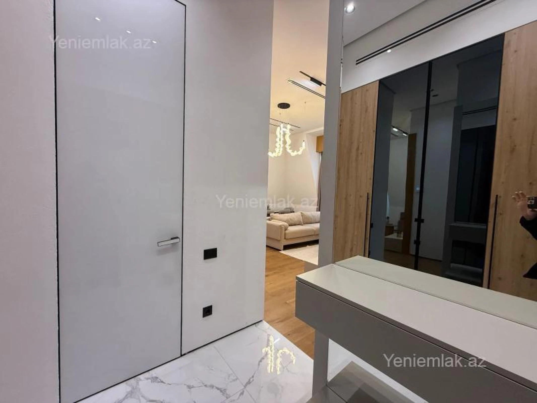 Satılır 2 otaqlı yeni tikili 62 m²
