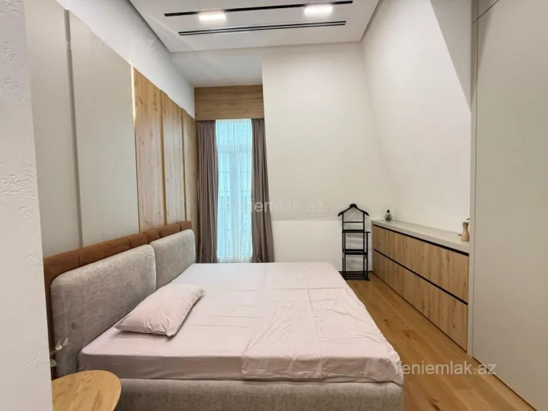 Satılır 2 otaqlı yeni tikili 62 m²