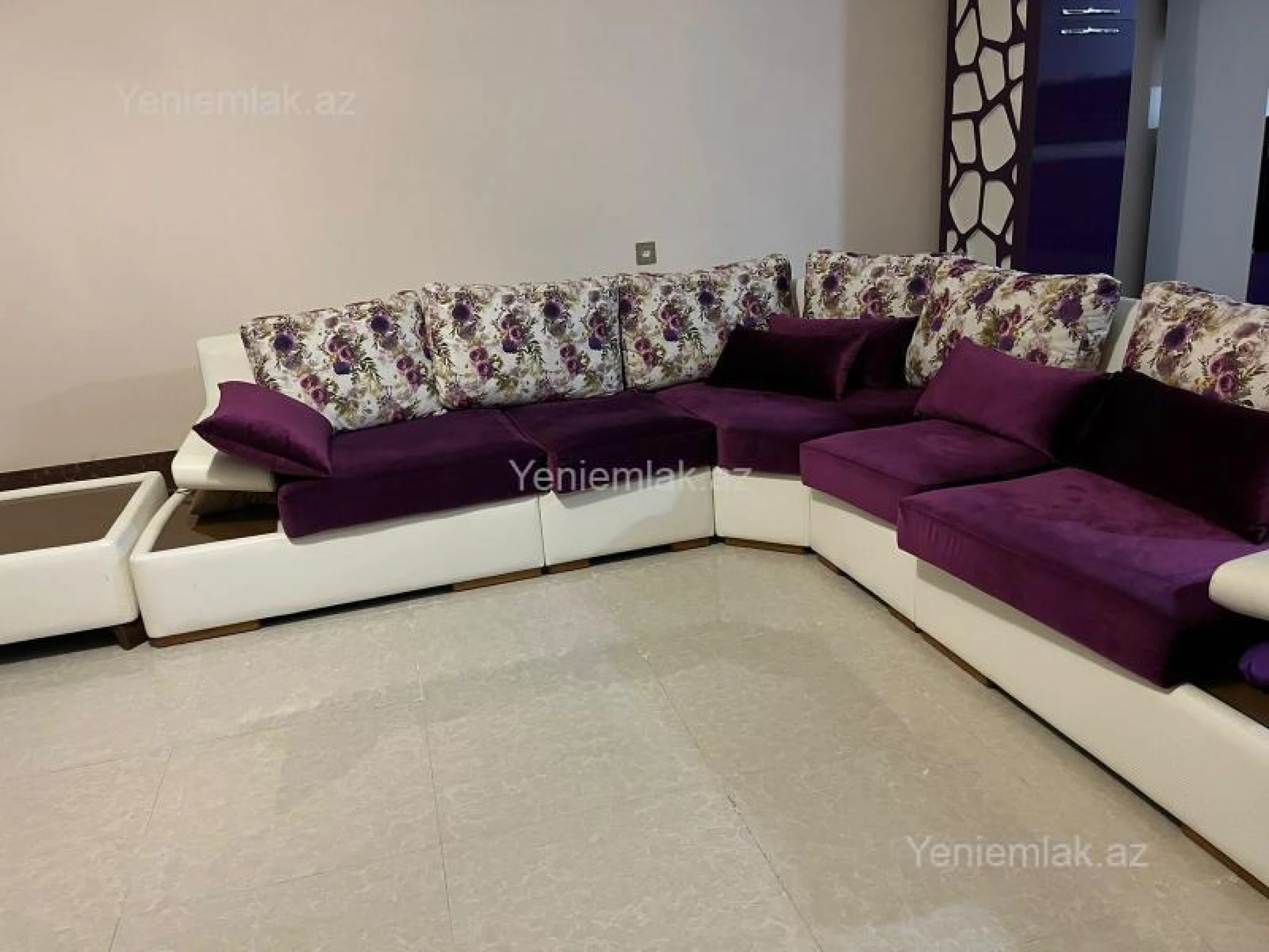 Satılır 6 otaqlı həyət evi 656 m²