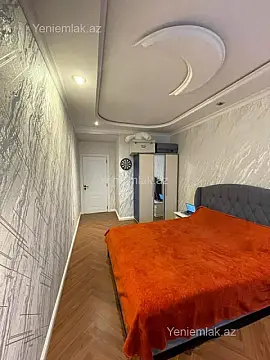 Satılır 3 otaqlı yeni tikili 130 m²