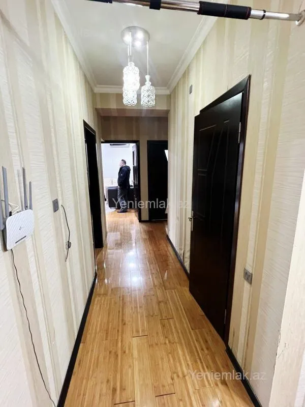 Satılır 3 otaqlı yeni tikili 117 m²