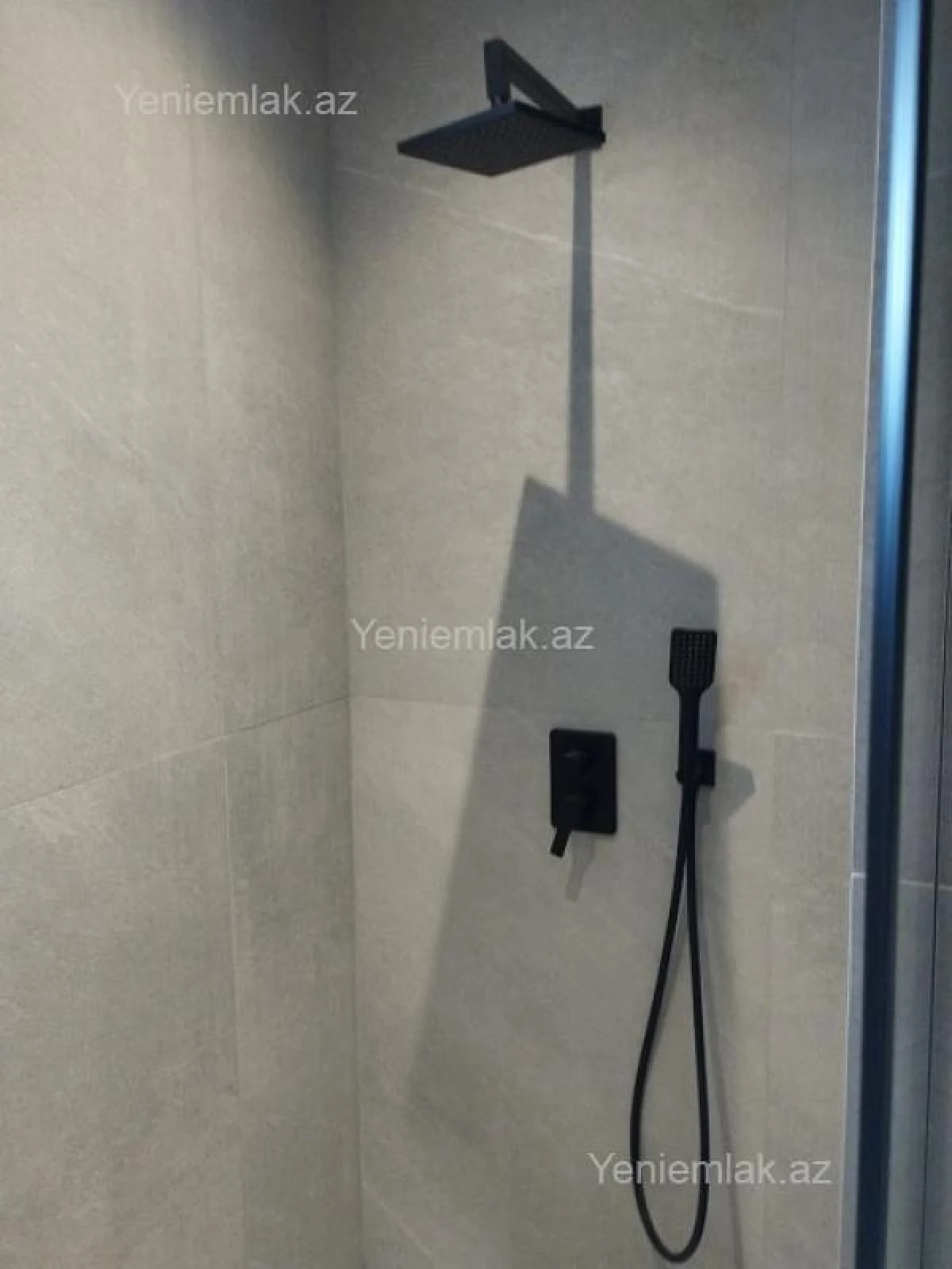 Satılır 4 otaqlı həyət evi 300 m²