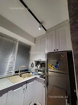 Satılır 3 otaqlı köhnə tikili 70 m²