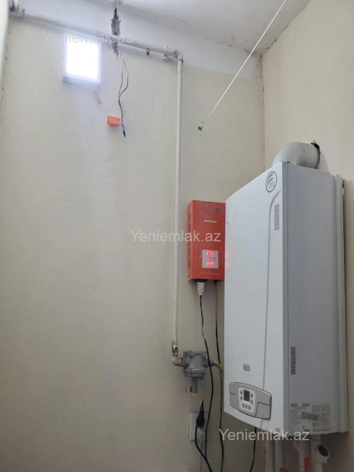 Satılır 3 otaqlı köhnə tikili 70 m²