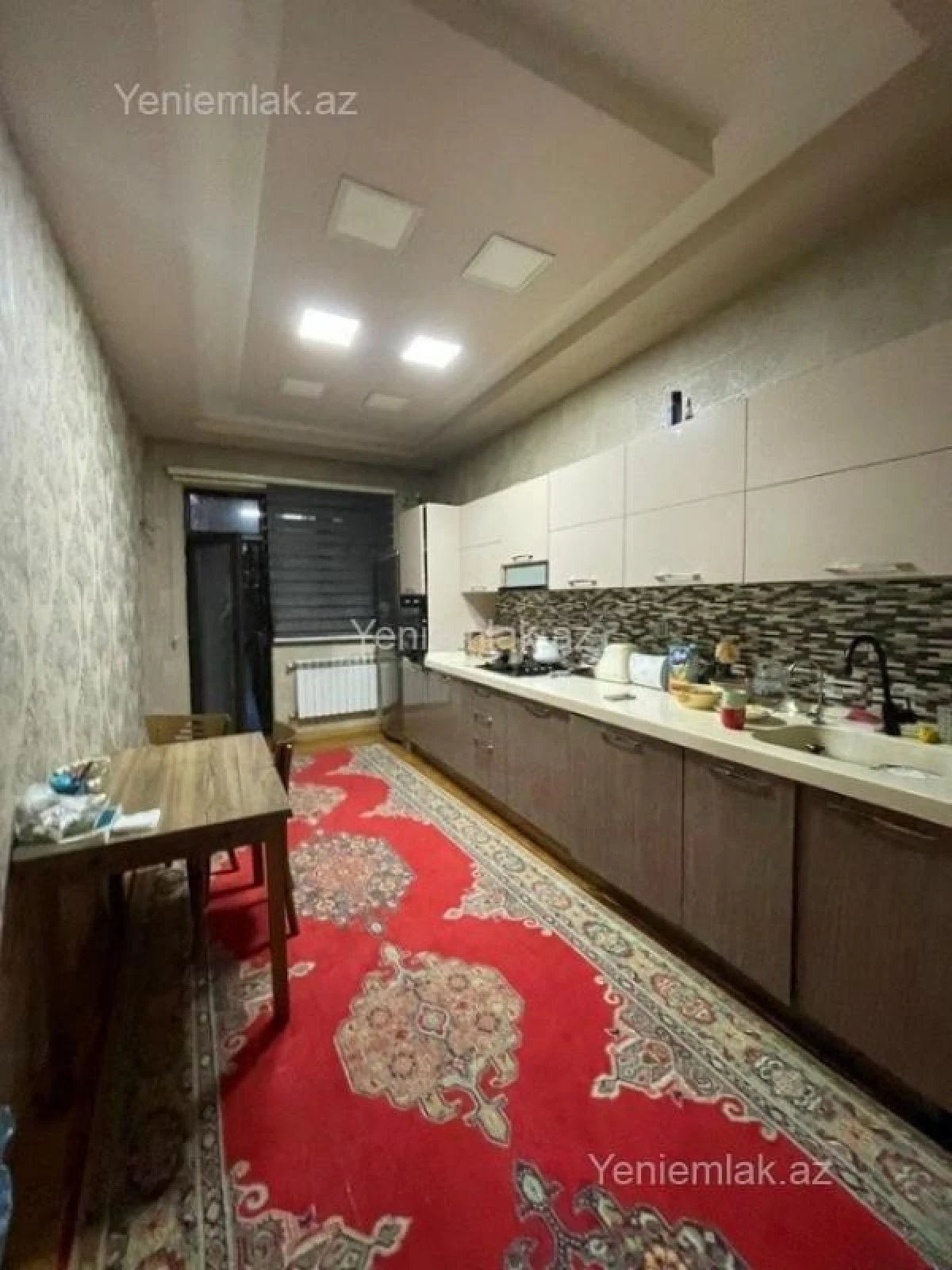 Satılır 3 otaqlı yeni tikili 125 m²