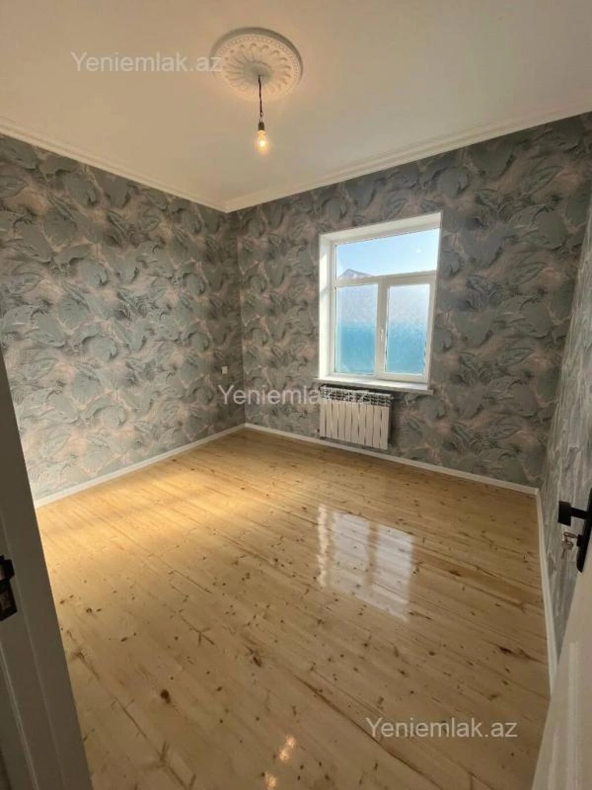 Satılır 2 otaqlı yeni tikili 50 m²