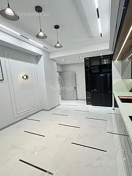 Satılır 3 otaqlı yeni tikili 125 m²