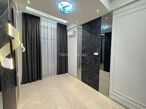 Satılır 3 otaqlı yeni tikili 125 m²