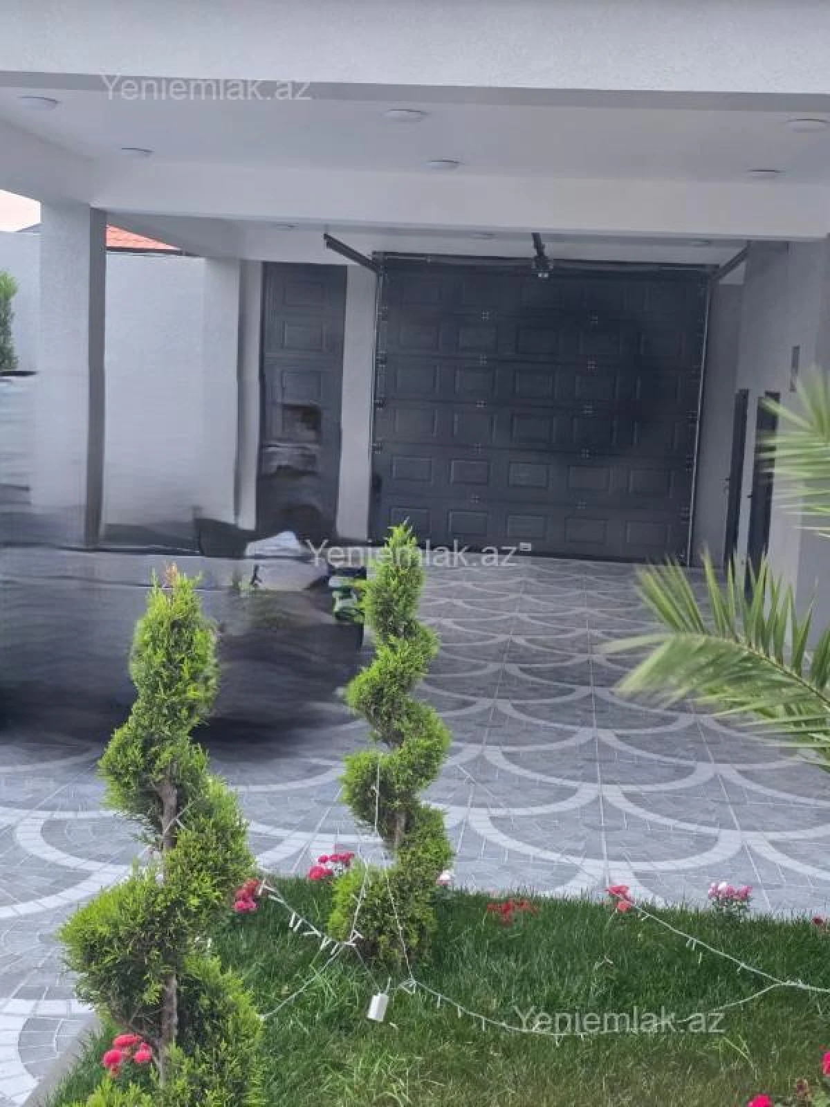 Satılır 5 otaqlı həyət evi 250 m²