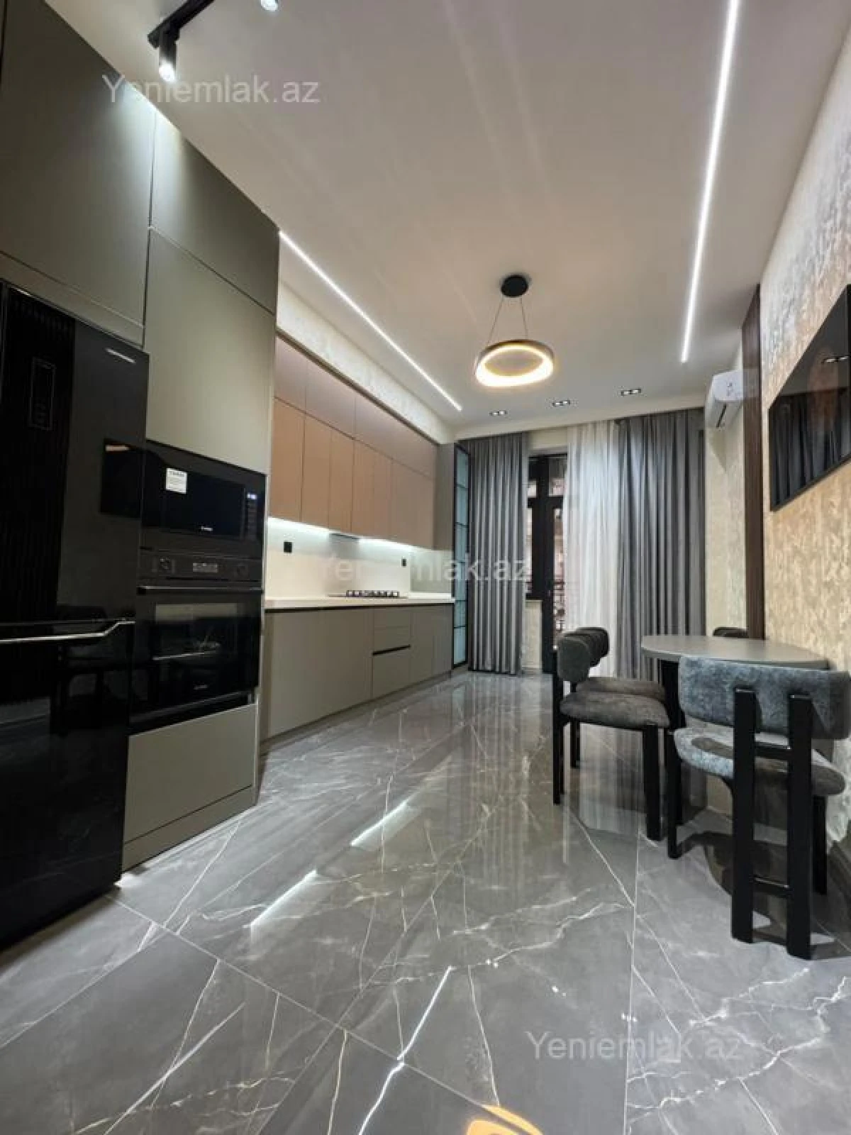 Satılır 2 otaqlı yeni tikili 96 m²