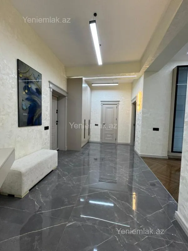 Satılır 2 otaqlı yeni tikili 96 m²