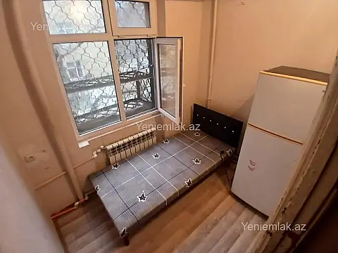 Satılır 2 otaqlı köhnə tikili 35 m²