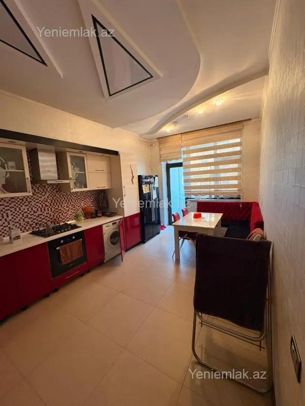 Satılır 4 otaqlı yeni tikili 170 m²