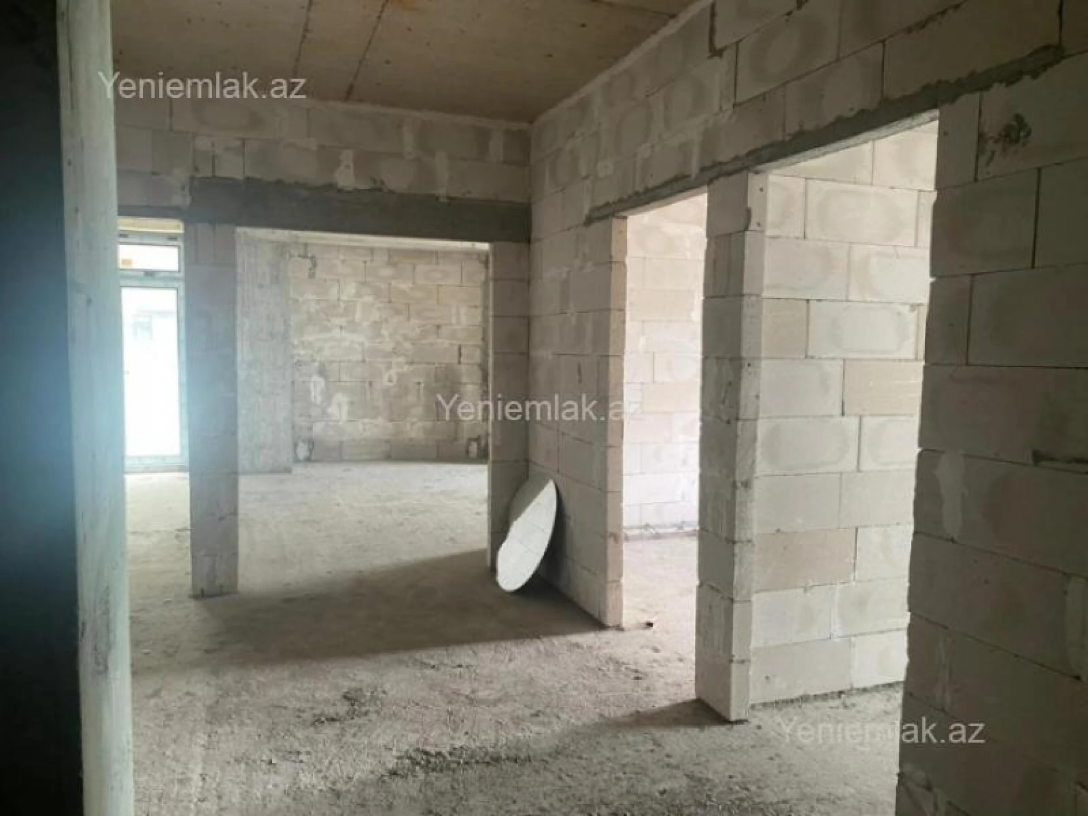Satılır 2 otaqlı yeni tikili 98 m²