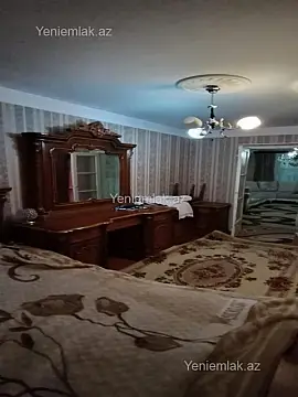 Satılır 4 otaqlı köhnə tikili 88 m²