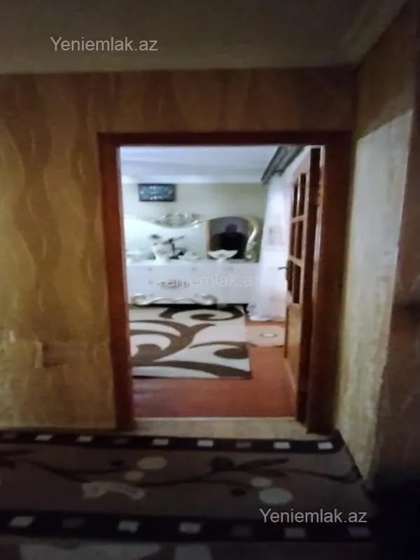 Satılır 4 otaqlı köhnə tikili 88 m²