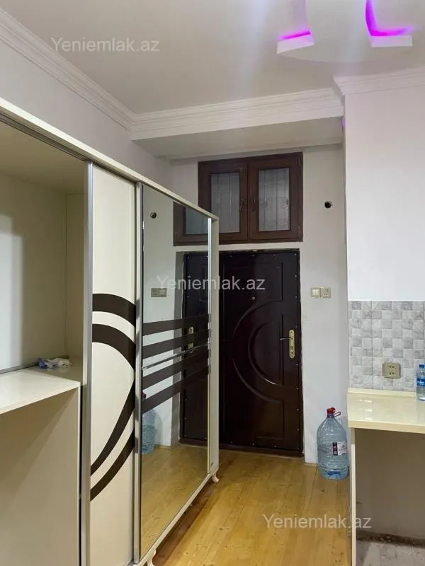 Satılır 1 otaqlı yeni tikili 16 m²