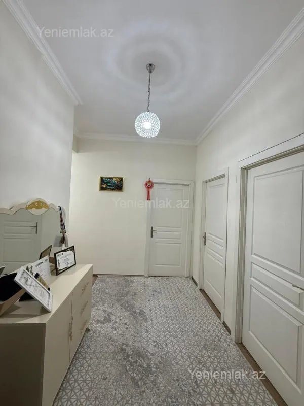 Satılır 3 otaqlı yeni tikili 73 m²