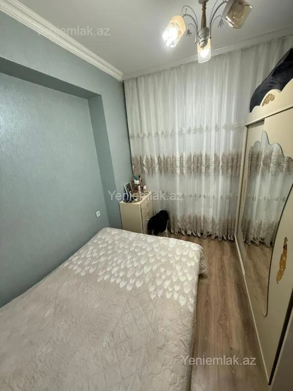 Satılır 3 otaqlı yeni tikili 73 m²