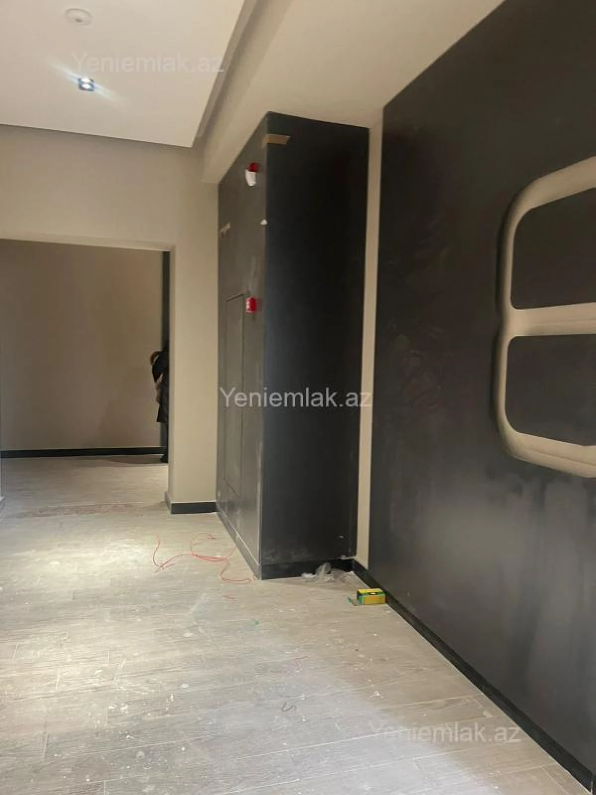 Satılır 3 otaqlı yeni tikili 77 m²