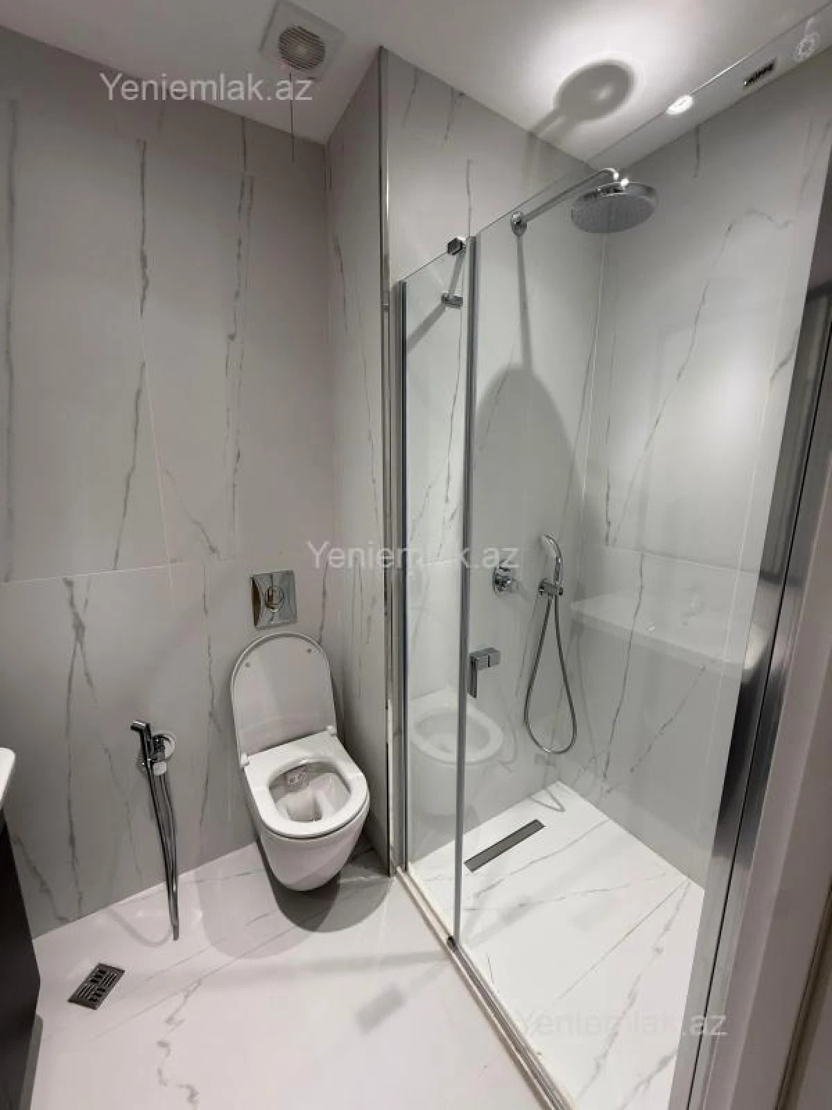 Satılır 3 otaqlı yeni tikili 71 m²