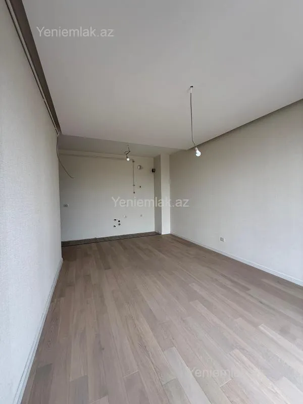 Satılır 3 otaqlı yeni tikili 71 m²