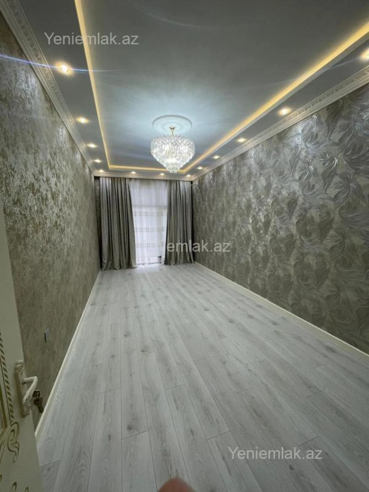 Satılır 3 otaqlı yeni tikili 122 m²