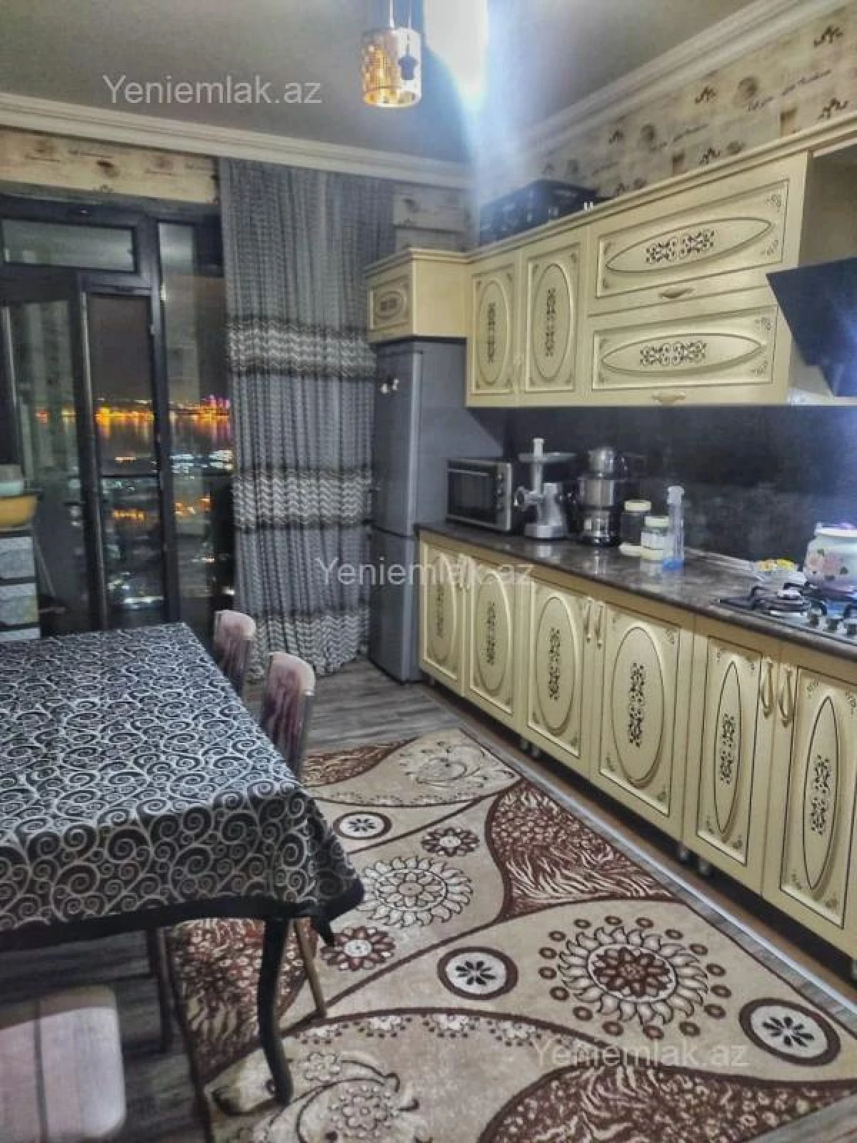 Satılır 3 otaqlı yeni tikili 125.6 m²